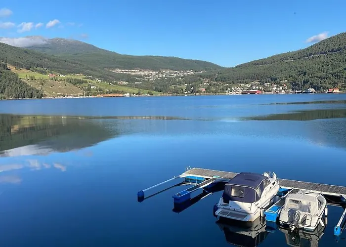Nedre Amla Fjord Apartment