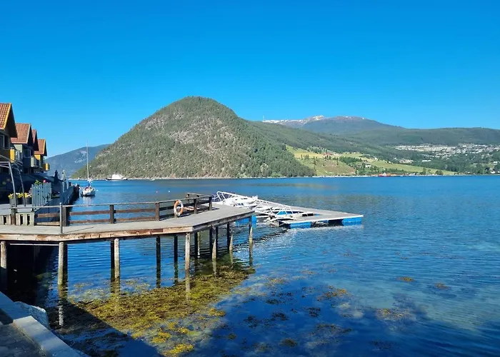 Nedre Amla Fjord Apartment
